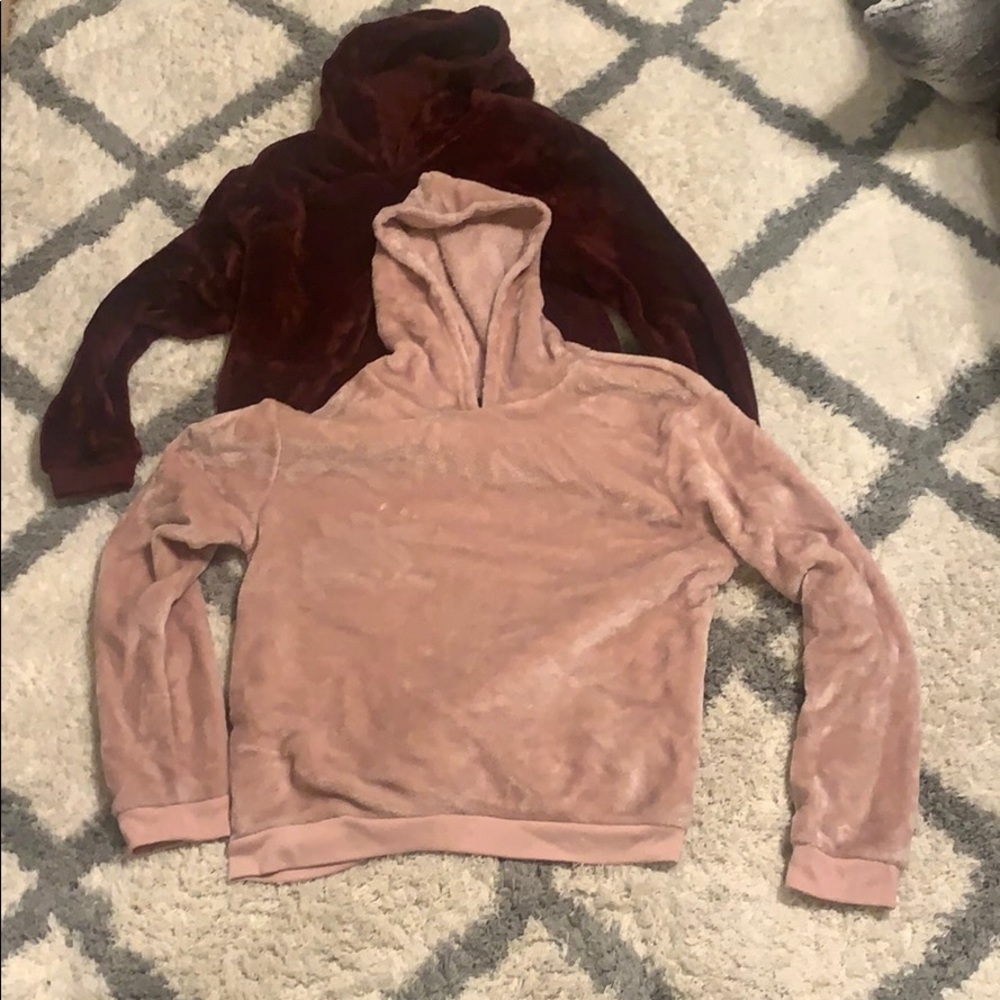 Cozy lounge fuzzy hoodies small